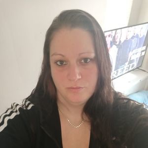 Meet your Posher, Connie